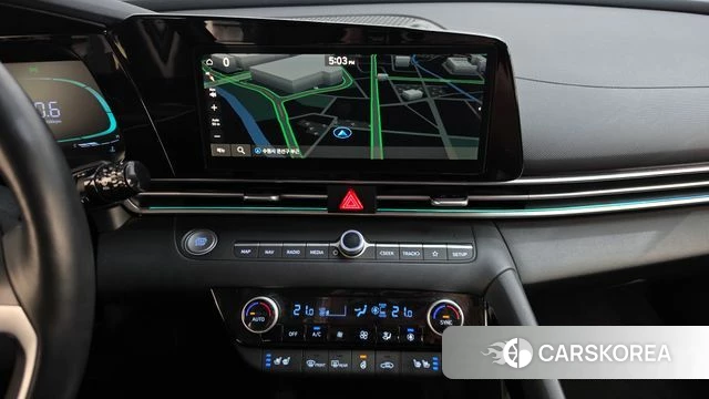 Hyundai The New Avante (CN7) 2023 Серебристо-серый из Кореи, фото 2