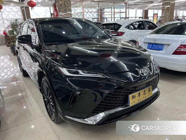 Toyota Venza 2022 Черный из Китая, фото 2