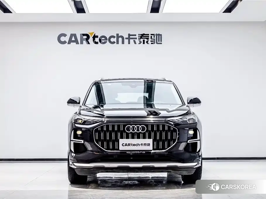 Audi Q6 2024 Черный из Китая, фото 2