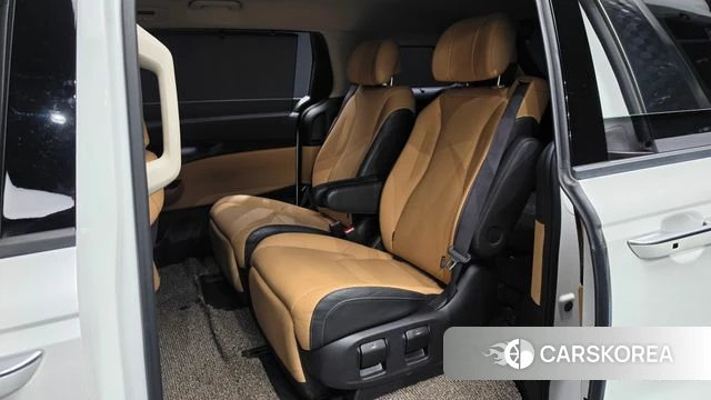 Kia Carnival 4th generation 2021 Белый из Кореи, фото 2