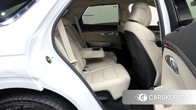 Genesis GV70 2025 Белый из Кореи, фото 2