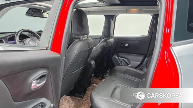 Jeep Renegade 2020 Серебряный из Кореи, фото 2