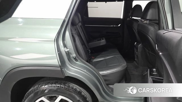 Ssangyong Torres 2022 Светло-зеленый из Кореи, фото 2