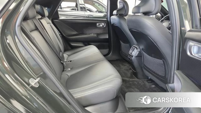 Hyundai Ionic 6 2022 Темно-зеленый из Кореи, фото 2