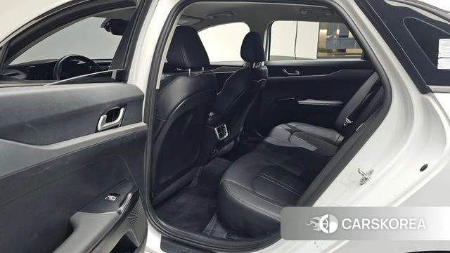 Kia K5 3rd generation 2021 Белый из Кореи, фото 2