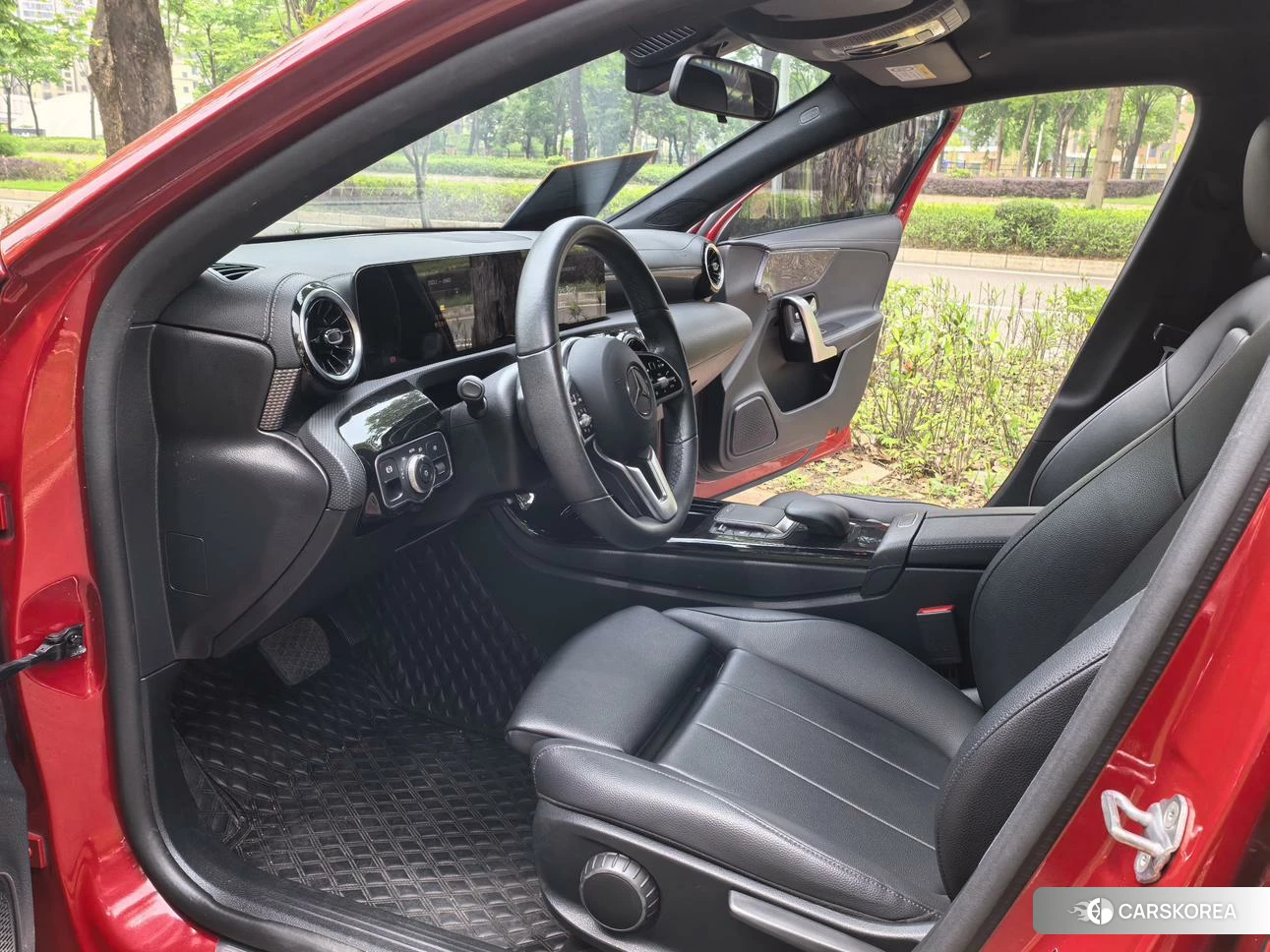Mercedes-Benz A-Class 2021 Красный из Китая, фото 2
