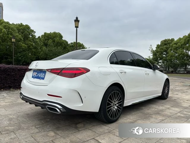 Mercedes-Benz C-class 2023 Белый из Китая, фото 2