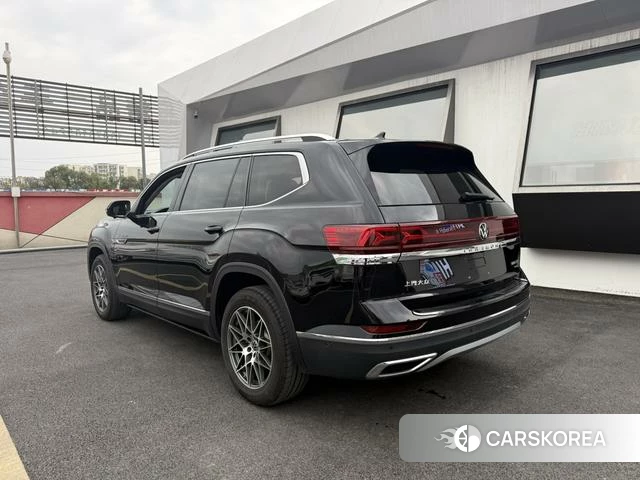 Volkswagen Teramont 2021 Черный из Китая, фото 2