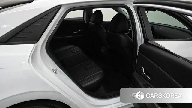 Hyundai Avante (CN7) 2022 Белый из Кореи, фото 2
