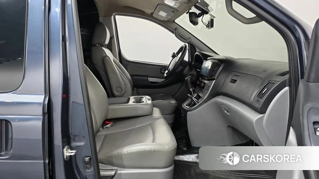 Hyundai The New Grand Starex 2018 Серый из Кореи, фото 2