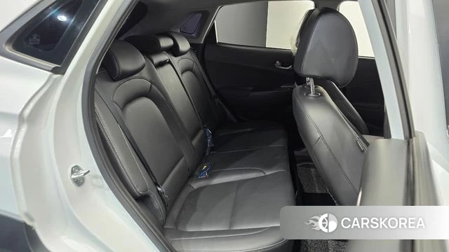 Hyundai Kona 2018 Белый из Кореи, фото 2