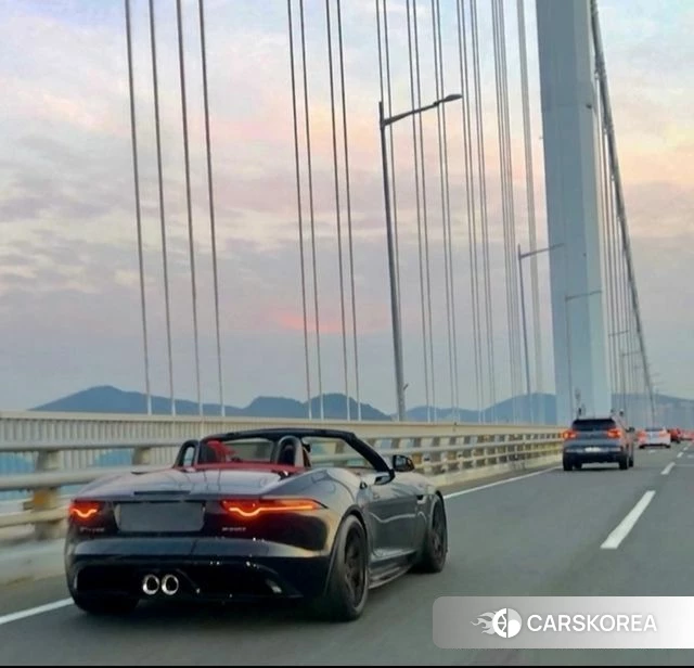 Jaguar F-TYPE 2019 Черный из Кореи, фото 2