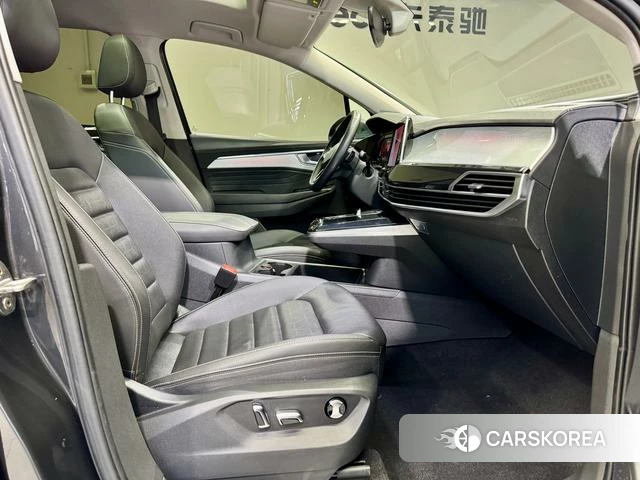Volkswagen Talagon 2023 Черный из Китая, фото 2