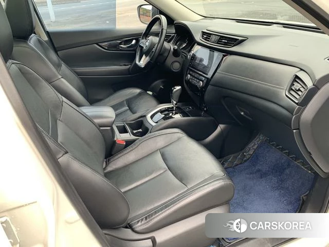Nissan X-Trail 2021 Белый из Китая, фото 2