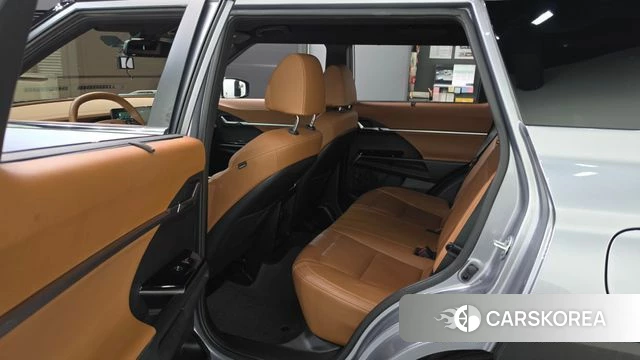 Ssangyong Torres 2022 Серебристо-серый из Кореи, фото 2