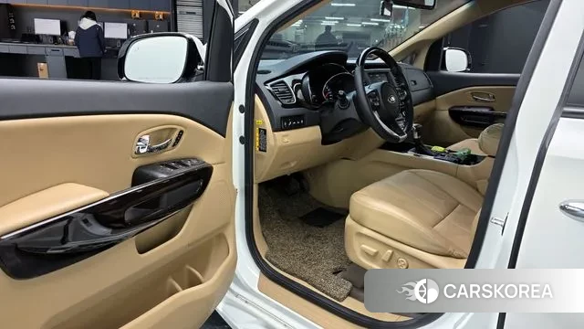 Kia The New Carnival 2020 Белый из Кореи, фото 2