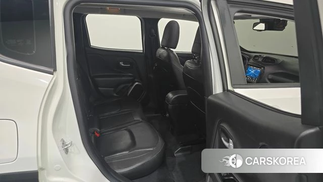 Jeep Renegade 2019 Белый из Кореи, фото 2