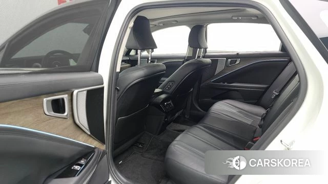 Kia K8 2022 Белый из Кореи, фото 2
