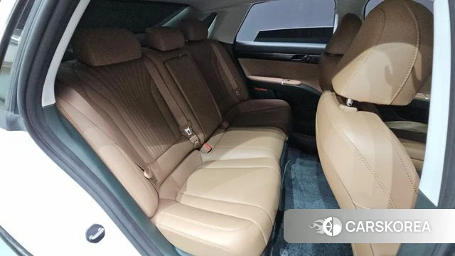 Hyundai Grandeur (GN7) 2023 Белый из Кореи, фото 2
