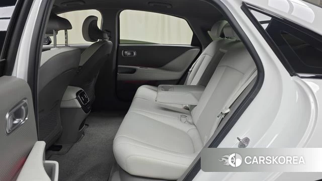 Hyundai Ionic 6 2022 Белый из Кореи, фото 2