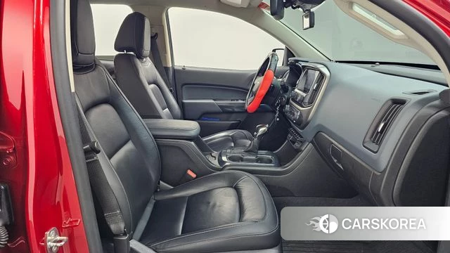 Chevrolet (GM Daewoo) Real New Colorado 2022 Красный из Кореи, фото 2