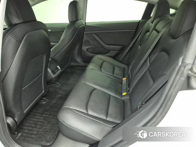 Tesla Model 3 2022 Белый из Кореи, фото 2
