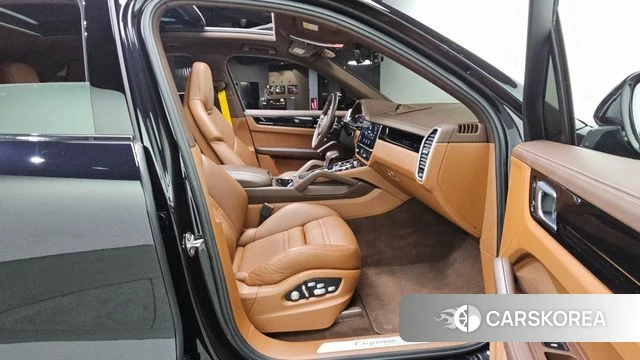 Porsche Cayenne (PO536) 2019 Черный из Кореи, фото 2
