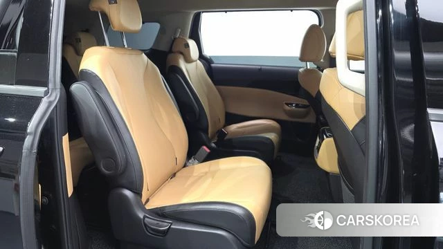Kia Carnival 4th generation 2022 Черный из Кореи, фото 2