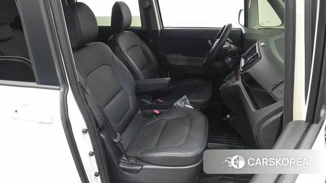 Kia The New Kia Ray 2024 Белый из Кореи, фото 2