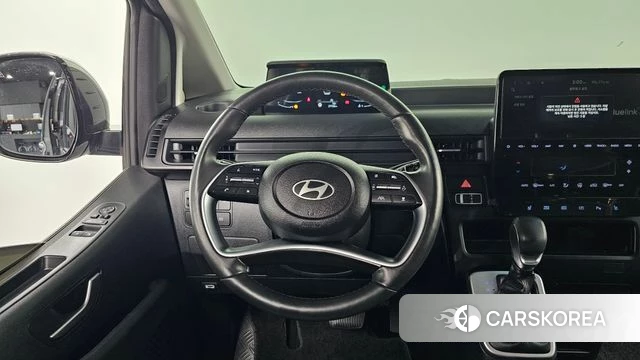 Hyundai Staria 2024 Серебристо-серый из Кореи, фото 2
