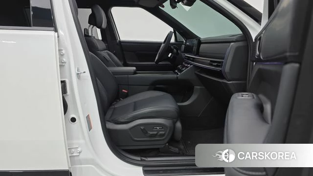 Hyundai Santa Fe (MX5) 2024 Белый из Кореи, фото 2