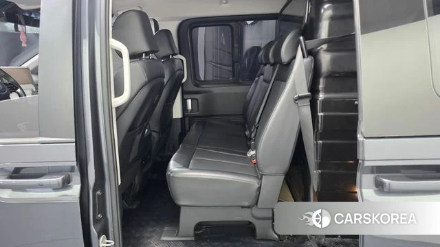 Hyundai Staria 2021 Серый из Кореи, фото 2