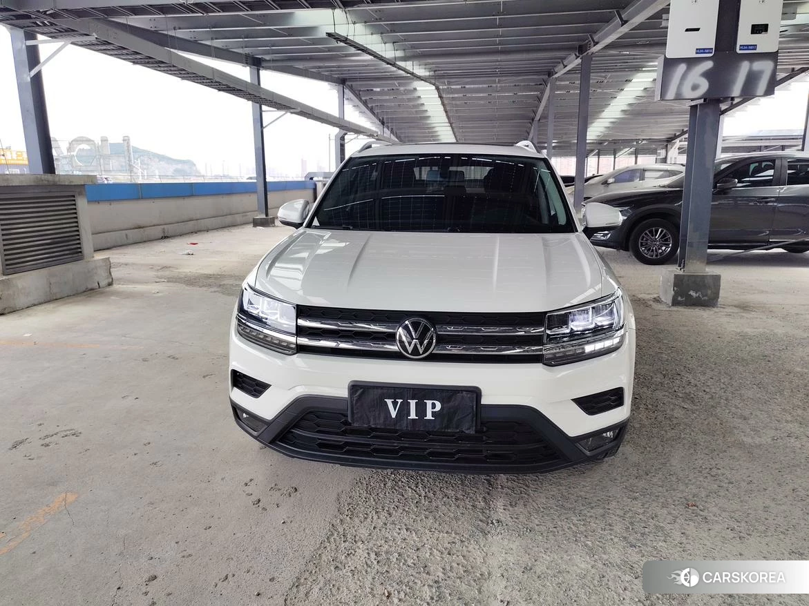 Volkswagen Tharu 2020 Белый из Китая, фото 2