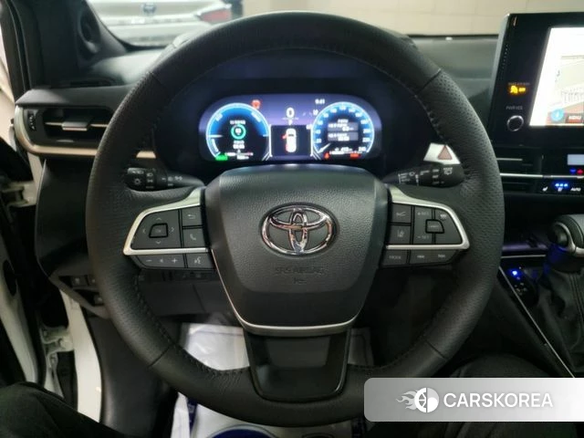 Toyota Sienna 4th Generation 2025 Белый из Кореи, фото 2
