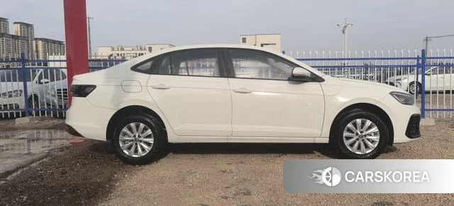 Volkswagen Lavida 2026 Белый из Китая, фото 2