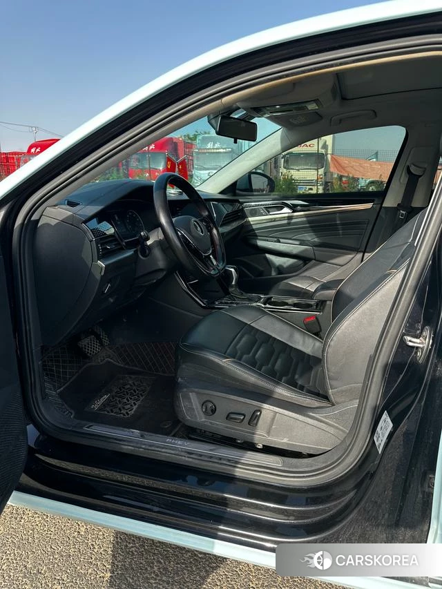 Volkswagen Passat 2021 Синий из Китая, фото 2