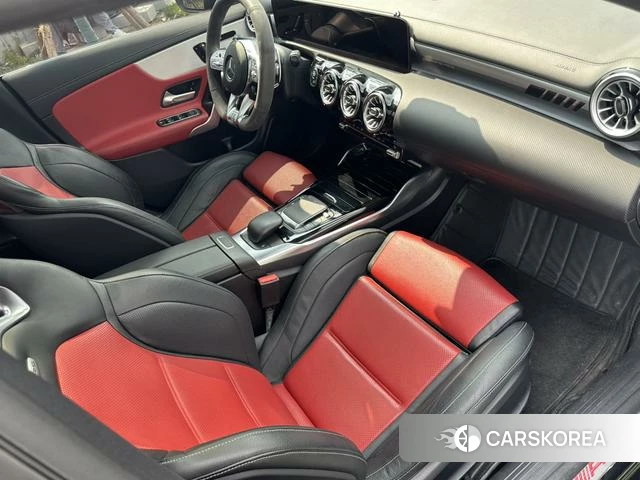 Mercedes-Benz CLA AMG 2023 Черный из Китая, фото 2