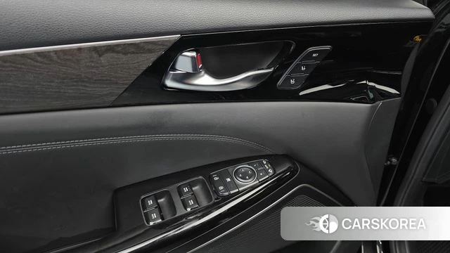Kia K7 Premier Hybrid 2020 Черный из Кореи, фото 2
