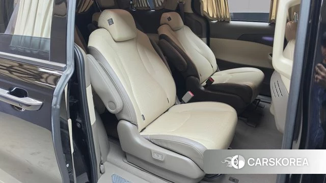 Kia Carnival 4th generation 2023 Черный из Кореи, фото 2