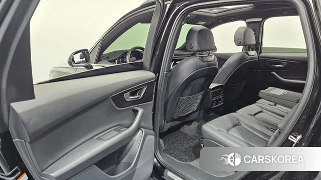 Audi Q7 (4M) 2022 Черный из Кореи, фото 2