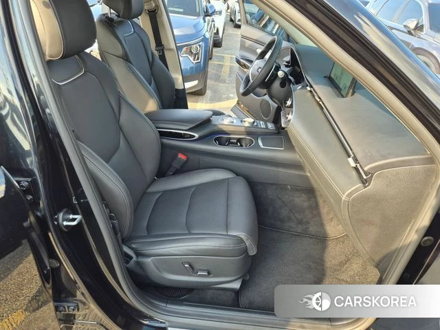 Genesis GV70 2022 Черный из Кореи, фото 2