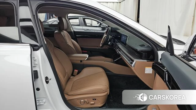 Hyundai Grandeur Hybrid (GN7) 2024 Белый из Кореи, фото 2