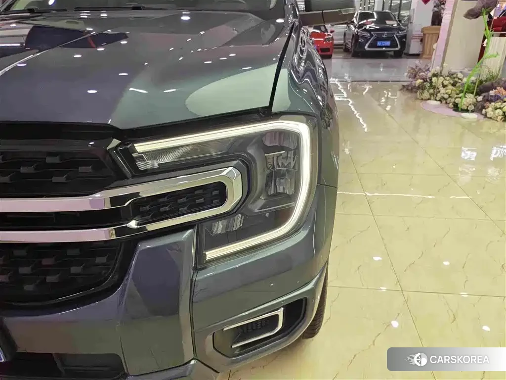 Ford Ranger 2024 Синий из Китая, фото 2