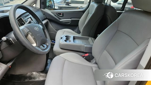 Hyundai The New Grand Starex 2018 Желтый из Кореи, фото 2