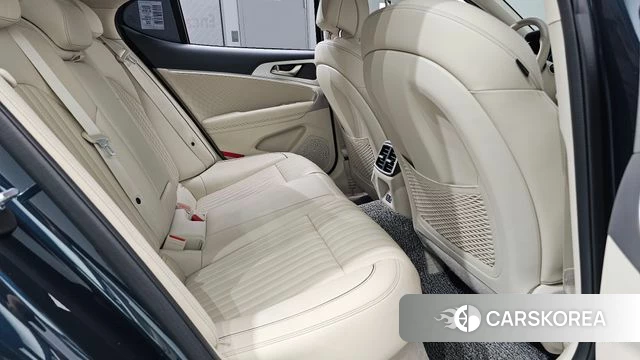 Genesis The New G70 2023 Фиолетовый из Кореи, фото 2