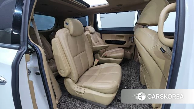Kia The New Carnival 2019 Белый из Кореи, фото 2