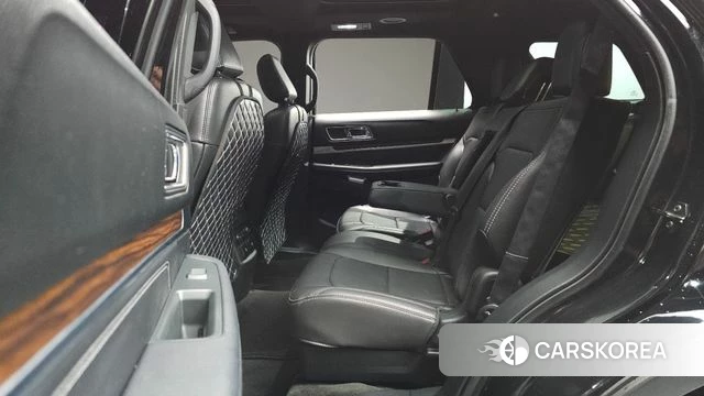 Ford Explorer 2018 Черный из Кореи, фото 2