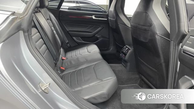 Volkswagen Arteon 2022 Серебряный из Кореи, фото 2