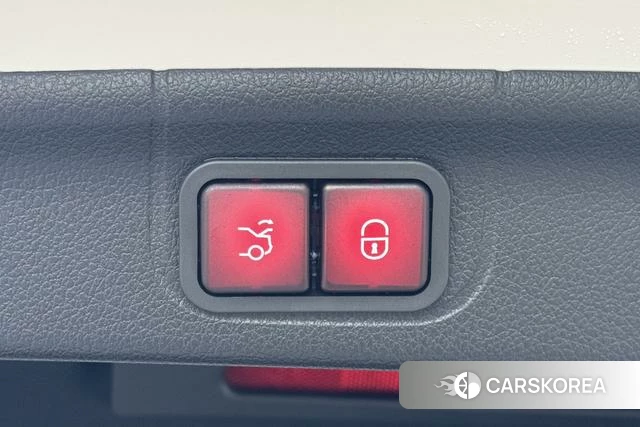 Mercedes-Benz C-class 2025 Белый из Китая, фото 2