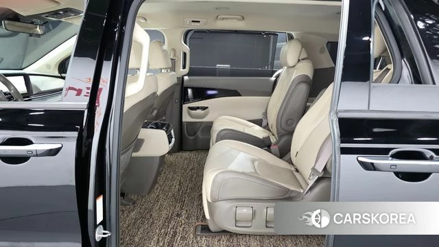 Kia Carnival 4th generation 2021 Черный из Кореи, фото 2